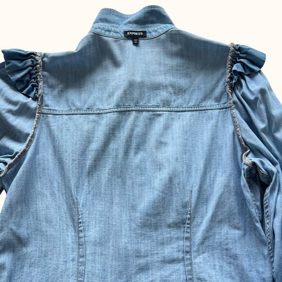 Denim Button down shirt Size XL from Express. Light blue top. - Picture 8 of 12